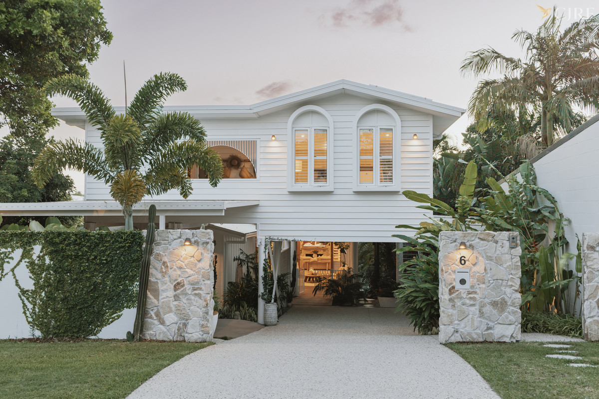 Listing image for 6 Adams Street, SUNSHINE BEACH  QLD  4567