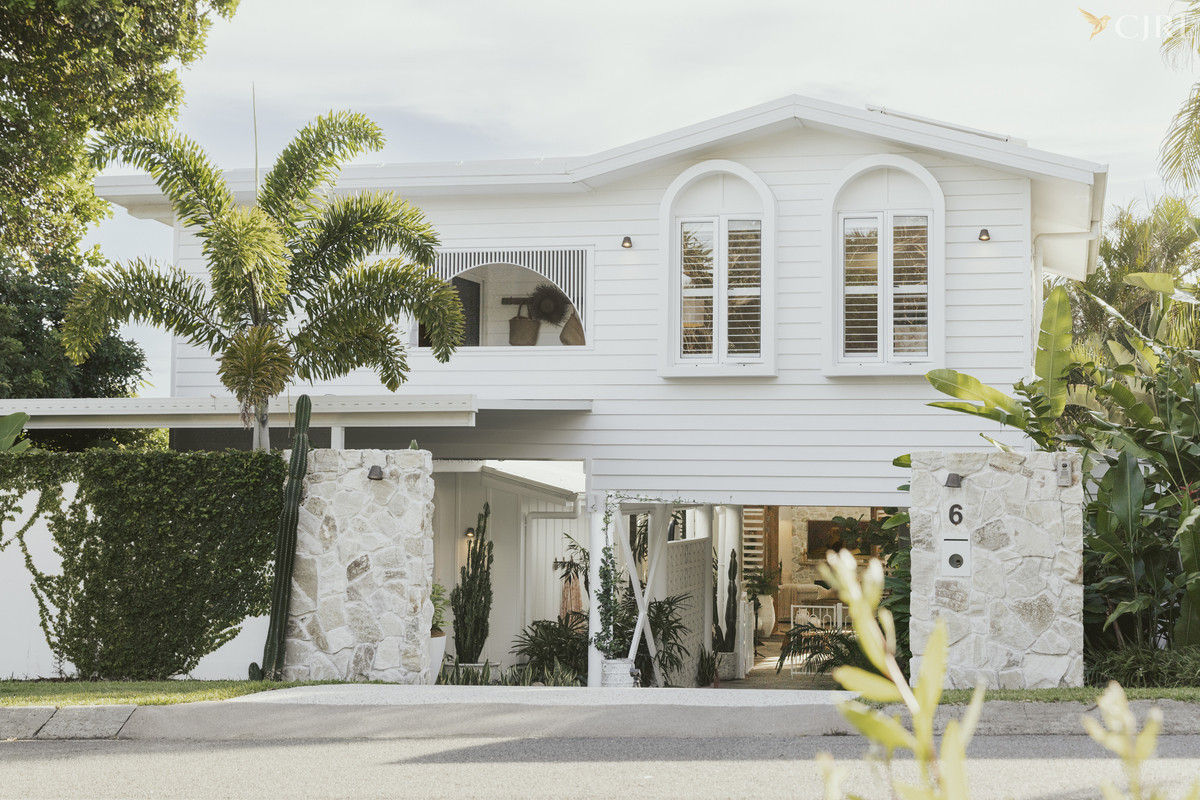 Listing image for 6 Adams Street, SUNSHINE BEACH  QLD  4567