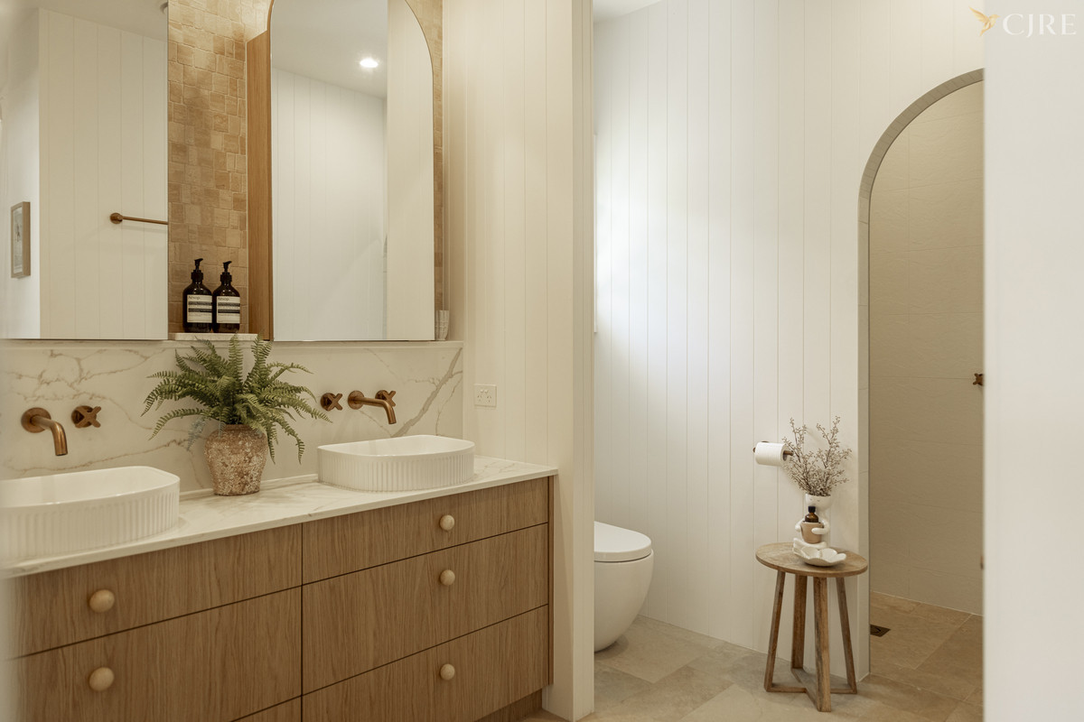 Listing image for 6 Adams Street, SUNSHINE BEACH  QLD  4567